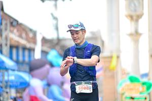 BIB: 5088
                            <button type="button" onclick="openModal(24882885)" class="btn btn-primary btn-sm float-right btn-popup" data-toggle="modal" data-target=".modal-high-quality">
                        <i class="fas fa-shopping-cart"></i> Add to Cart
                    </button>
                                            <button type="button" onclick="isThisMe(24882885, true)" class="btn btn-success btn-sm float-right btn-popup btn-isme hidden" data-toggle="tooltip" data-placement="bottom" title="นี่คือรูปของคุณใช่ไหม คลิกที่นี่เพื่อเอาเข้าอัลบั้ม">
                        <i class="fas fa-plus"></i> Add to album
                    </button>
                    <button type="button" onclick="isThisMe(24882885, false)" class="btn btn-warning btn-sm float-right btn-popup btn-isnotme hidden">
                        <i class="fas fa-ban"></i> Remove from album
                    </button>